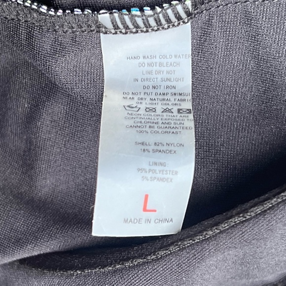 FLORAL BIKINI CUTOUT HIGH WAIST SWIMSUIT SIZE LARGE NEW - Picture 10 of 15